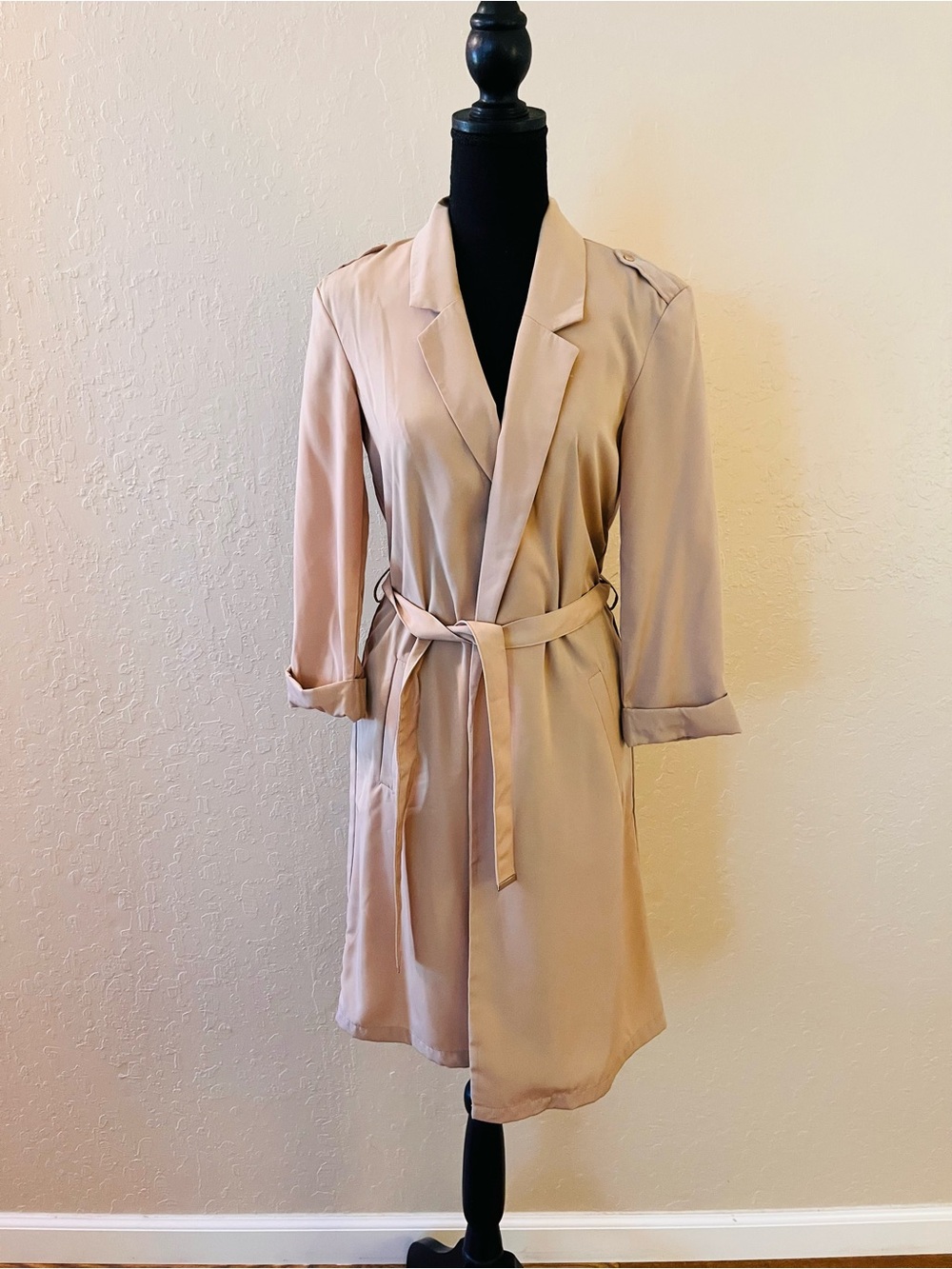 H&M Beige Tie-Belt Trench Coat